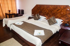 Hotel Gurupriya