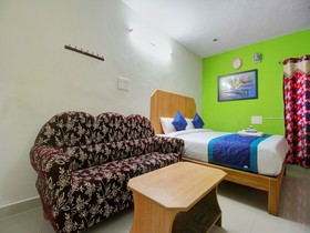 Hotel Sierra by OYO Rooms