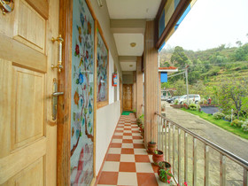 Hotel Sierra by OYO Rooms