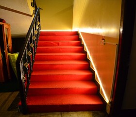 Le Vanira Inn