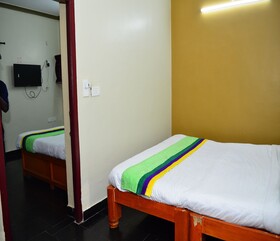 Le Vanira Inn