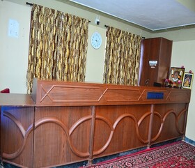 Le Vanira Inn