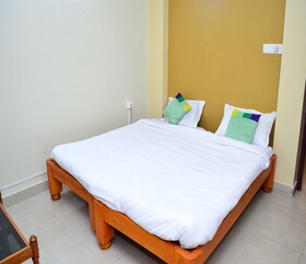 Le Vanira Inn