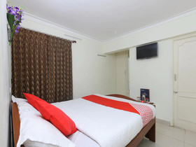Rose Flower Nest by OYO Rooms
