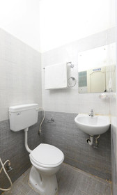 Rose Flower Nest by OYO Rooms