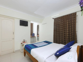 Rose Flower Nest by OYO Rooms