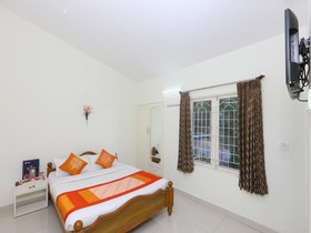 Rose Flower Nest by OYO Rooms