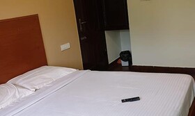 Sri Guhan Eiite By Fabhotel
