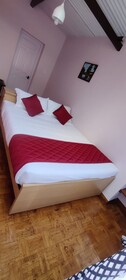 The British House by Xacro Stays
