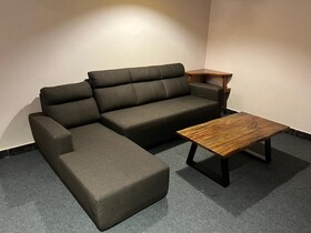 The British House by Xacro Stays