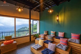 Zostel Poombarai (Kodaikanal)