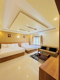 Jmg Grand Resort Kaircombai Kotagiri