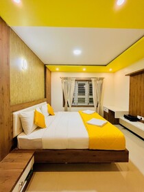 Jmg Grand Resort Kaircombai Kotagiri