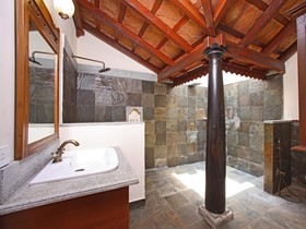 Mantra Koodam - Cgh Earth