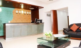 Riverside Resort & Spa