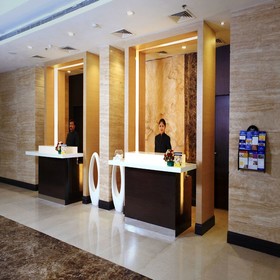 Abu Sarovar Portico