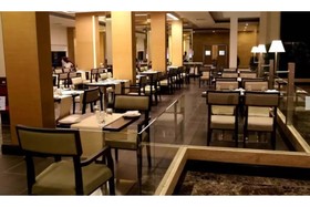 Abu Sarovar Portico