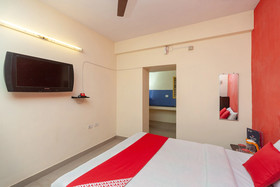 Adhithya Inn by OYO Rooms