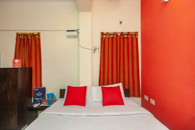 Adhithya Inn by OYO Rooms