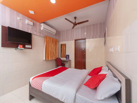 Akash Inn Elite By OYO Rooms