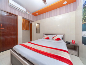 Akash Inn Elite By OYO Rooms