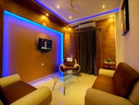 Akshay Inn