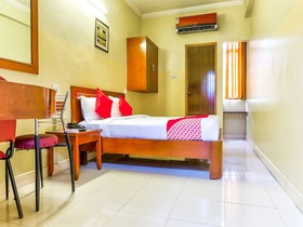 OYO Townhouse 142 Vadapalani