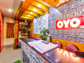 OYO Townhouse 142 Vadapalani