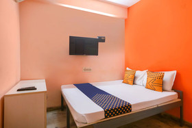 Spot On Annai Guest House
