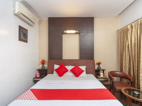 Apoorva's Guest House by OYO Rooms