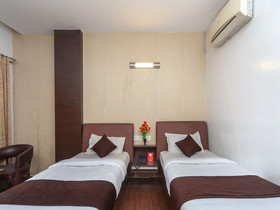Apoorva's Guest House by OYO Rooms