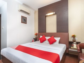 Apoorva's Guest House by OYO Rooms