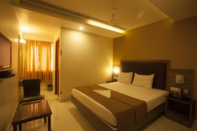 Avyukt Suites