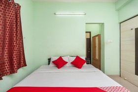 Beehive Hospitality by OYO