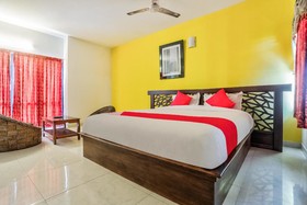 Bharath Residency by OYO Rooms