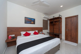 Capital O 18266 Hotel Arunaa Inn