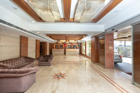 Capital O 6958 The Vijay Park