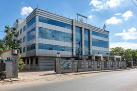 Capital O 6958 The Vijay Park