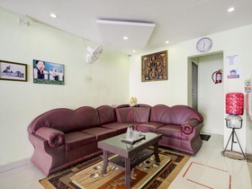 Capital O 72601 Amutha Residency