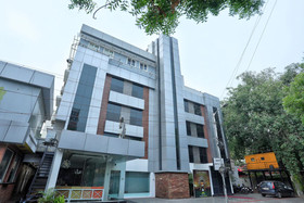 UPAR Hotels Kodambakkam
