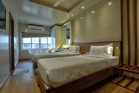 UPAR Hotels Kodambakkam
