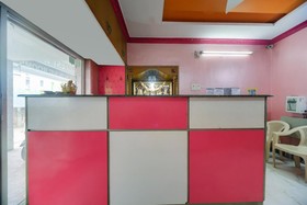 Cn Guest House by OYO Rooms