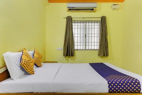 Cn Guest House by OYO Rooms