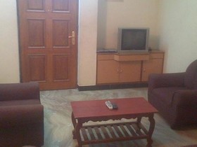 Damodhar Guest House
