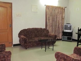 Damodhar Guest House