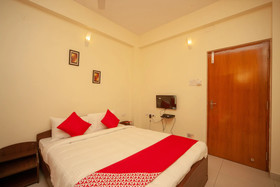 Deepalakshmi Apartment By OYO Rooms