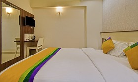 Deluxe Inn by Treebo
