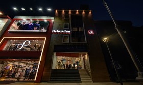 Deluxe Inn by Treebo