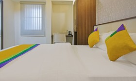 Deluxe Inn by Treebo