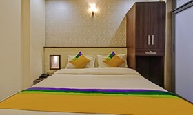 Deluxe Inn by Treebo